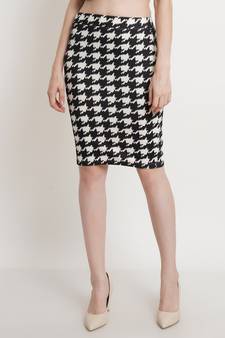 Popwings Women Black  White Checked Printed Knee Length Pencil Skirt