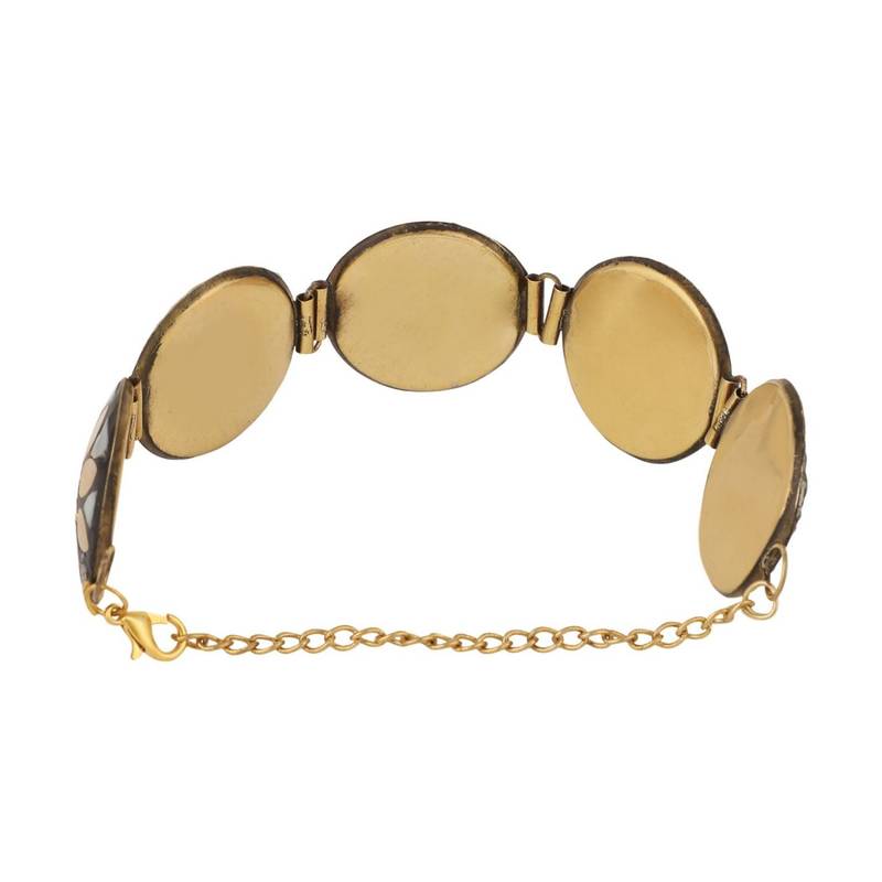 Contemporary Gold Plated Multicolor Chips floral Design Lobster lock Bracelet for Women and Girls.