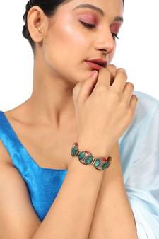 Statement Gold plated Round Shaped Multicolor Chips Studded Lobster Lock Bracelet for Girls and Women