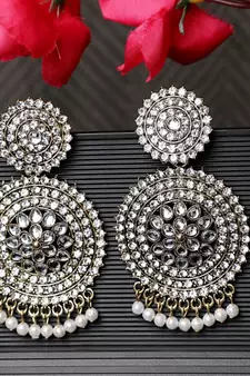 Oxidised Stone and Pearl Studded Round Shaped Earring