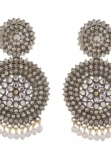 Oxidised Stone and Pearl Studded Round Shaped Earring