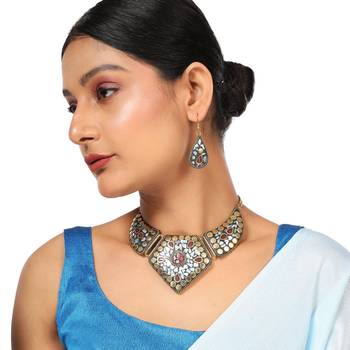 Statement Gold Plated Multicolored Chips Studded Abstract Design Necklace Set with Earring for Women and Girls 1
