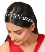 Contemporary Silver Plated Leaf Design Peal Studded Foldable Hair Accessory for Women and Girls