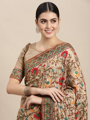Vairagee Beige Cotton Saree with Blouse 2