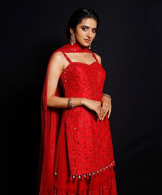 Red Shimmer Rouge Kurti Set 2