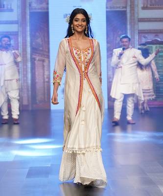 Ivory Garden Of Silk Kurti Set 1