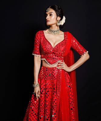 Red Shimmering Rouge Mirror Lehenga Set 2