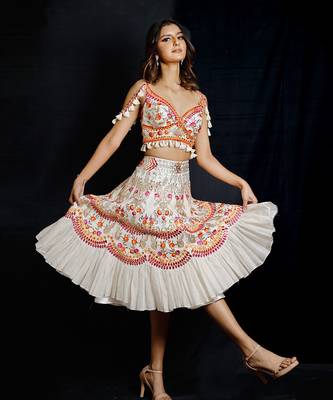 Ivory Garden Of Silk Short Lehenga Set 2