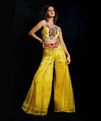 Yellow Phoolon Ki Haldi Palazzo Set 1