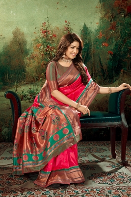 Rani pink woven silk saree with blouse 2