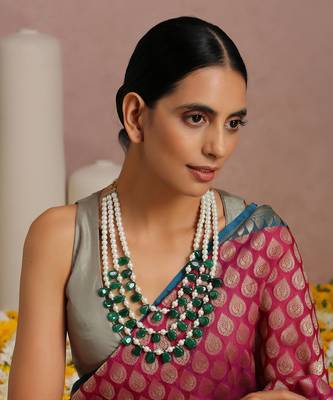 Green And White Pearls Layered Necklace 5
