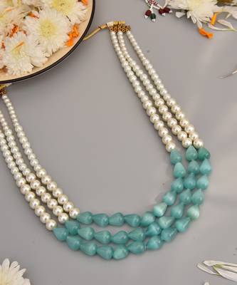 Green And White Pearls Layered Necklace 2