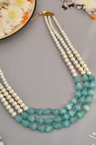 Green And White Pearls Layered Necklace