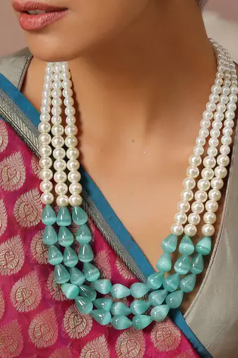 Green And White Pearls Layered Necklace