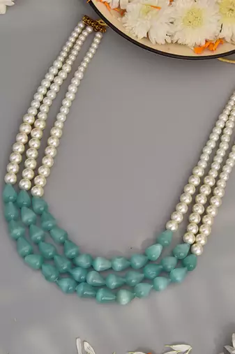 Green And White Pearls Layered Necklace