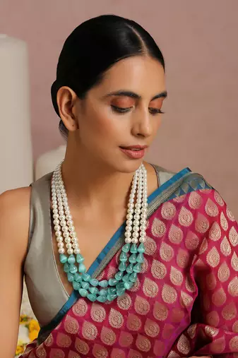 Green And White Pearls Layered Necklace