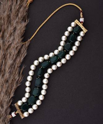 Green And White Pearls Choker Necklace 4