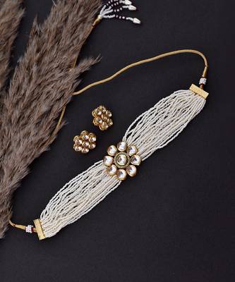 White Gold Tone Kundan And Pearls Choker Set 2