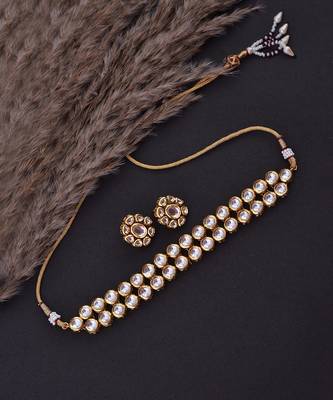 Gold Tone Kundan Choker Set 4