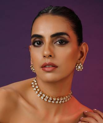 Gold Tone Kundan Choker Set 5