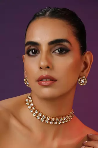 Gold Tone Kundan Choker Set