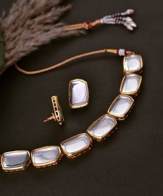 Gold Tone Kundan Choker Set 4