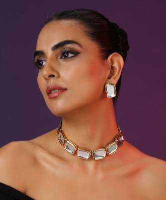 Gold Tone Kundan Choker Set 5