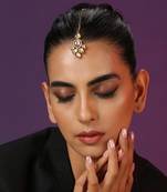 Gold Tone Kundan Maang Tikka