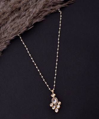 Gold Tone Kundan Locket 2