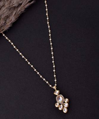 Gold Tone Kundan Locket 4