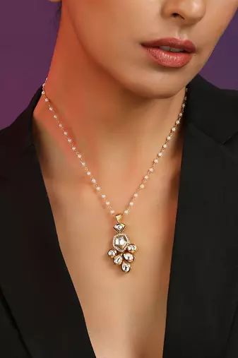 Gold Tone Kundan Locket