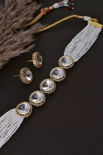 White Silver Tone Polki Choker With Pearls