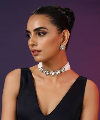 White Silver Tone Polki Choker With Pearls 5