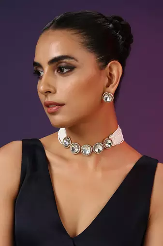 White Silver Tone Polki Choker With Pearls