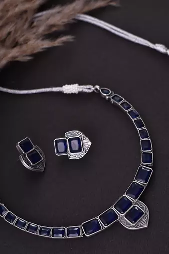 Blue Silver Tone Choker Set