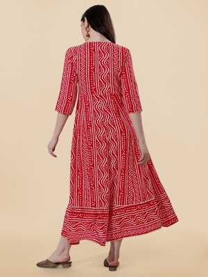 Red White Rayon Embroidered Bandhani Printed Kurta 4