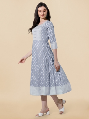 Red White Rayon Embroidered Bandhani Printed Kurta 2
