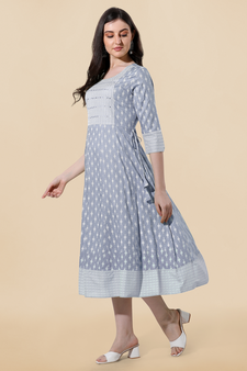 Red White Rayon Embroidered Bandhani Printed Kurta