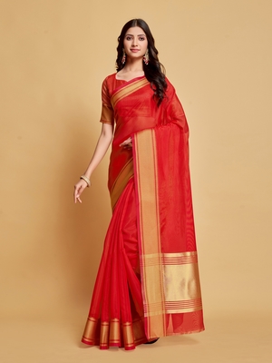 Red plain organza saree with blouse 5