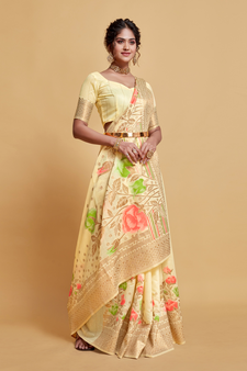 Off White Printed Silk Blend Saree With Blouse