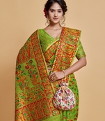 Green Printed Silk Blend Saree With Blouse