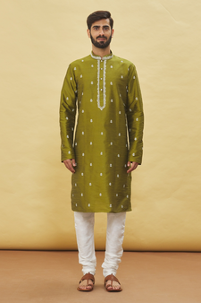 Green embroidered art silk kurta-pajama