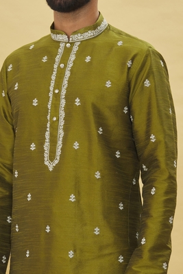 Green embroidered art silk kurta-pajama 5
