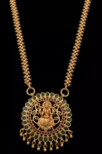 Gold ruby   necklaces