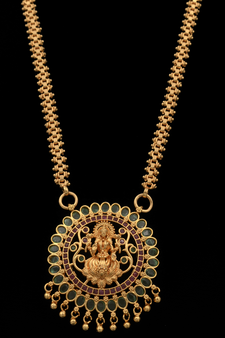 Gold ruby   necklaces