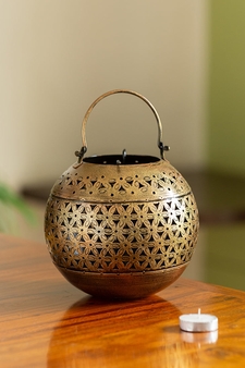 Trinity Craft Iron Antique Small Handi Hanging Tea-Light Holder With Hook | Table Decor | Wall Decor | Table showpiece