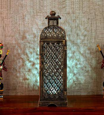 Trinity Craft Iron Medium Jaisalmeri Jazmin Mehrab Diya Candle Lantern T-Light Holder | Table Decor | Table Showpiece 1