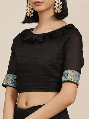 Black embroidered georgette saree with blouse 5