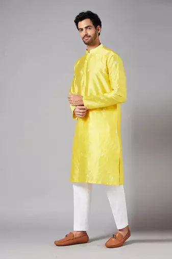 Saanjh Yellow Embroidered Kurta With Mirror Details