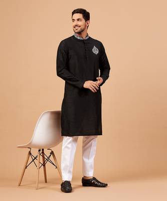 Amyr Traditional Embroidered Black Kurta 2